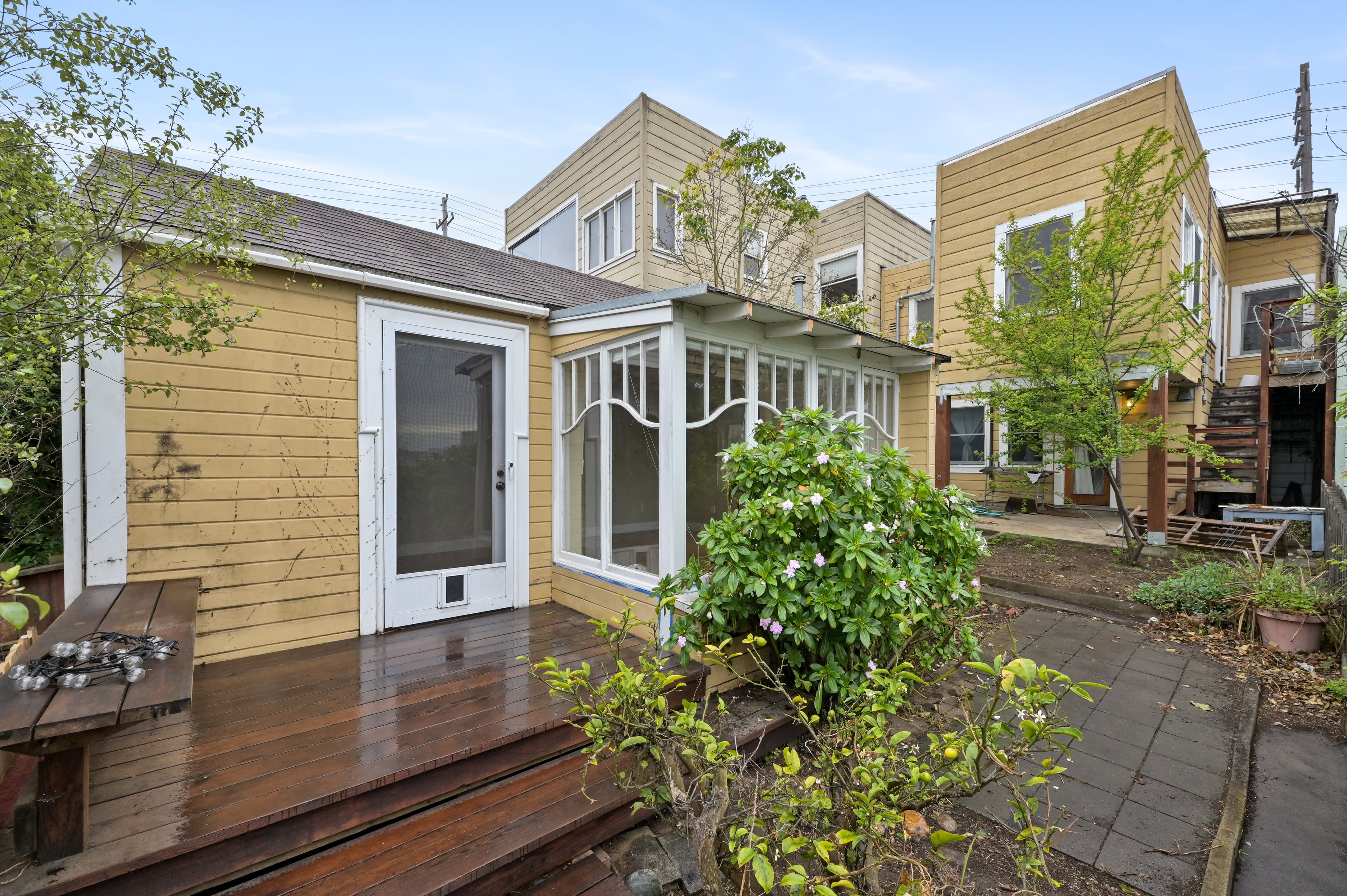 Old exterior rear cottage of 567 Kansas in Potrero Hill