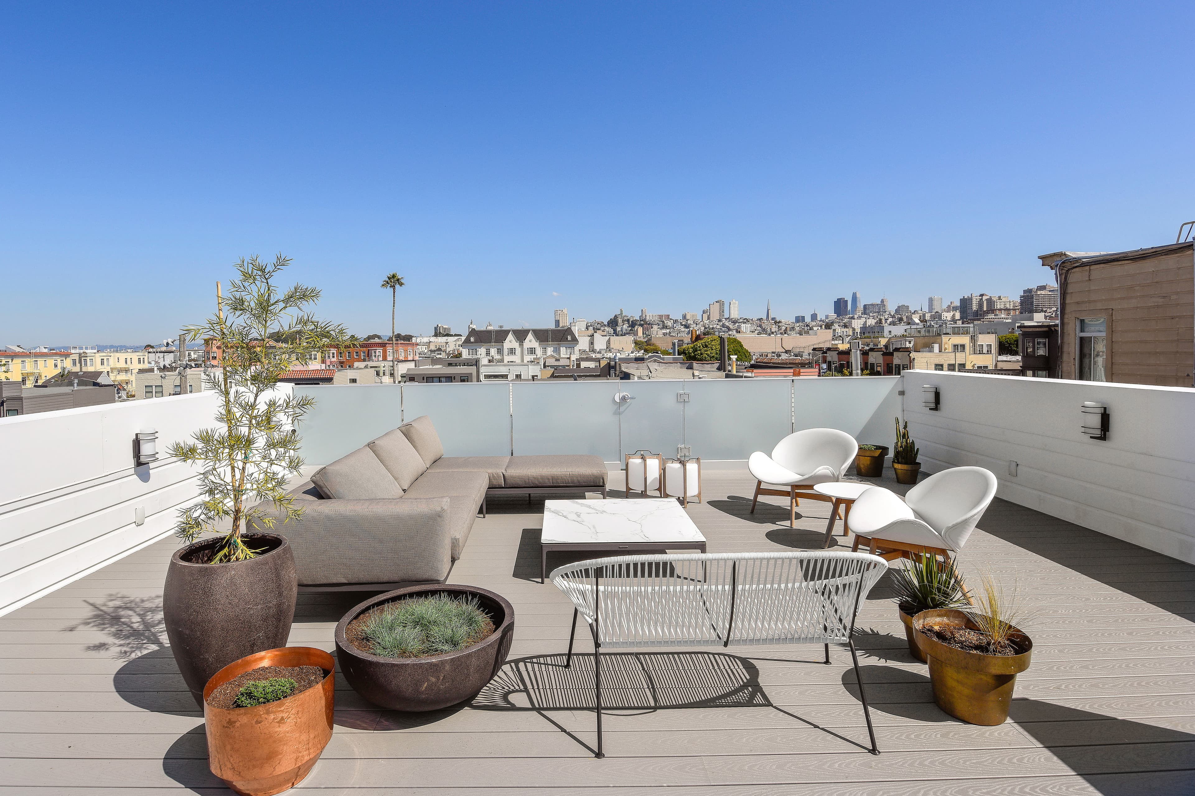 Rooftop deck of 3316-3320 Scott in the Marina