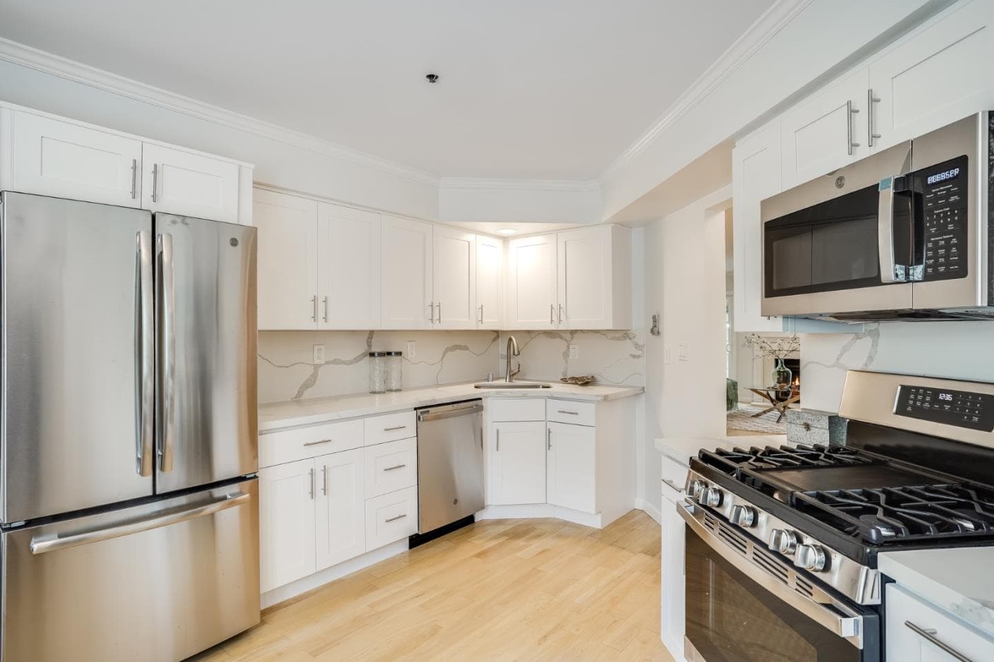 1233 Bellevue Ave #2, Burlingame