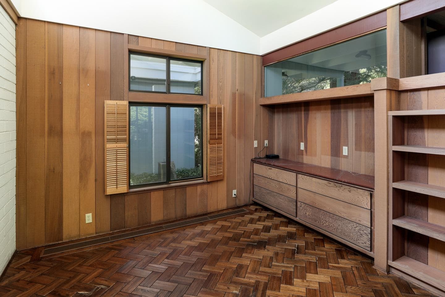 1300 Garden Ln, Menlo Park