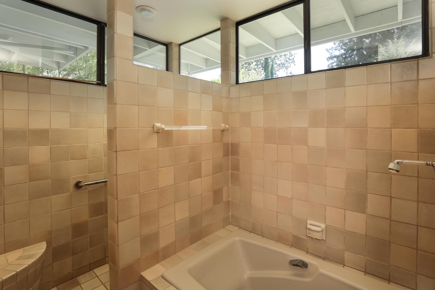 1300 Garden Ln, Menlo Park