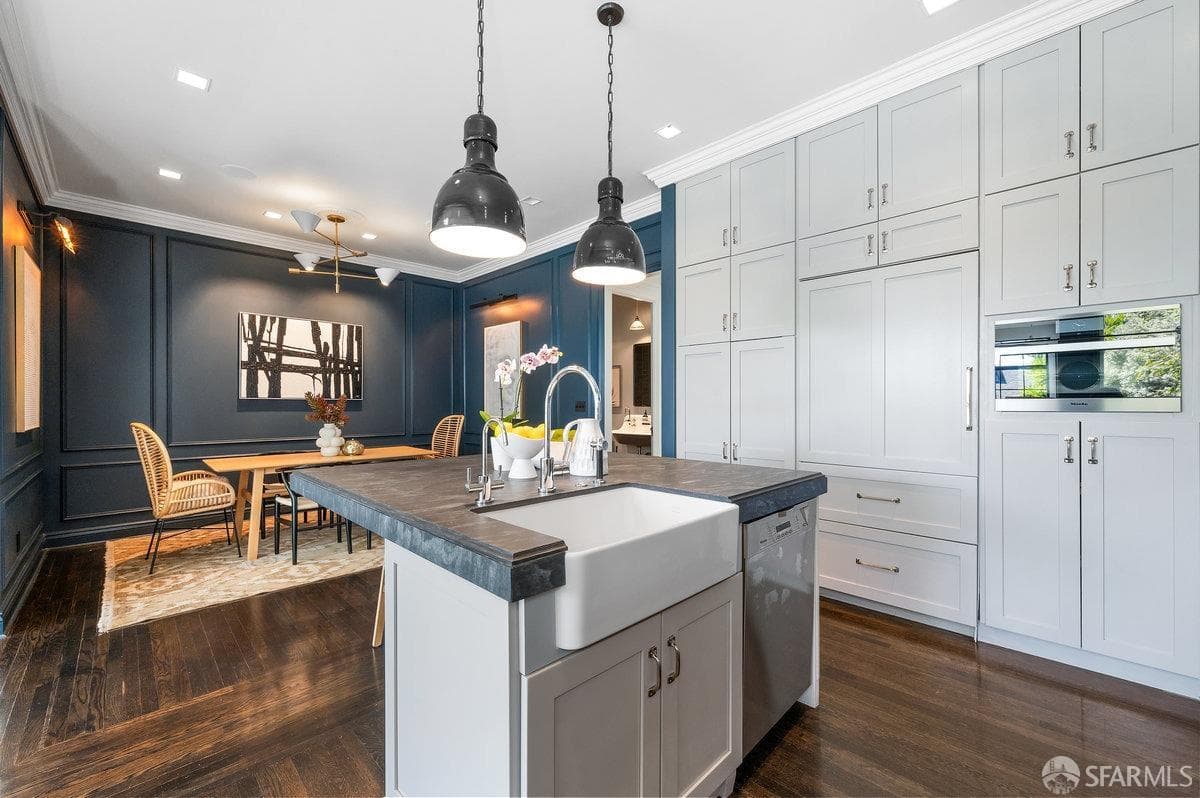 1381 Sanchez St, San Francisco