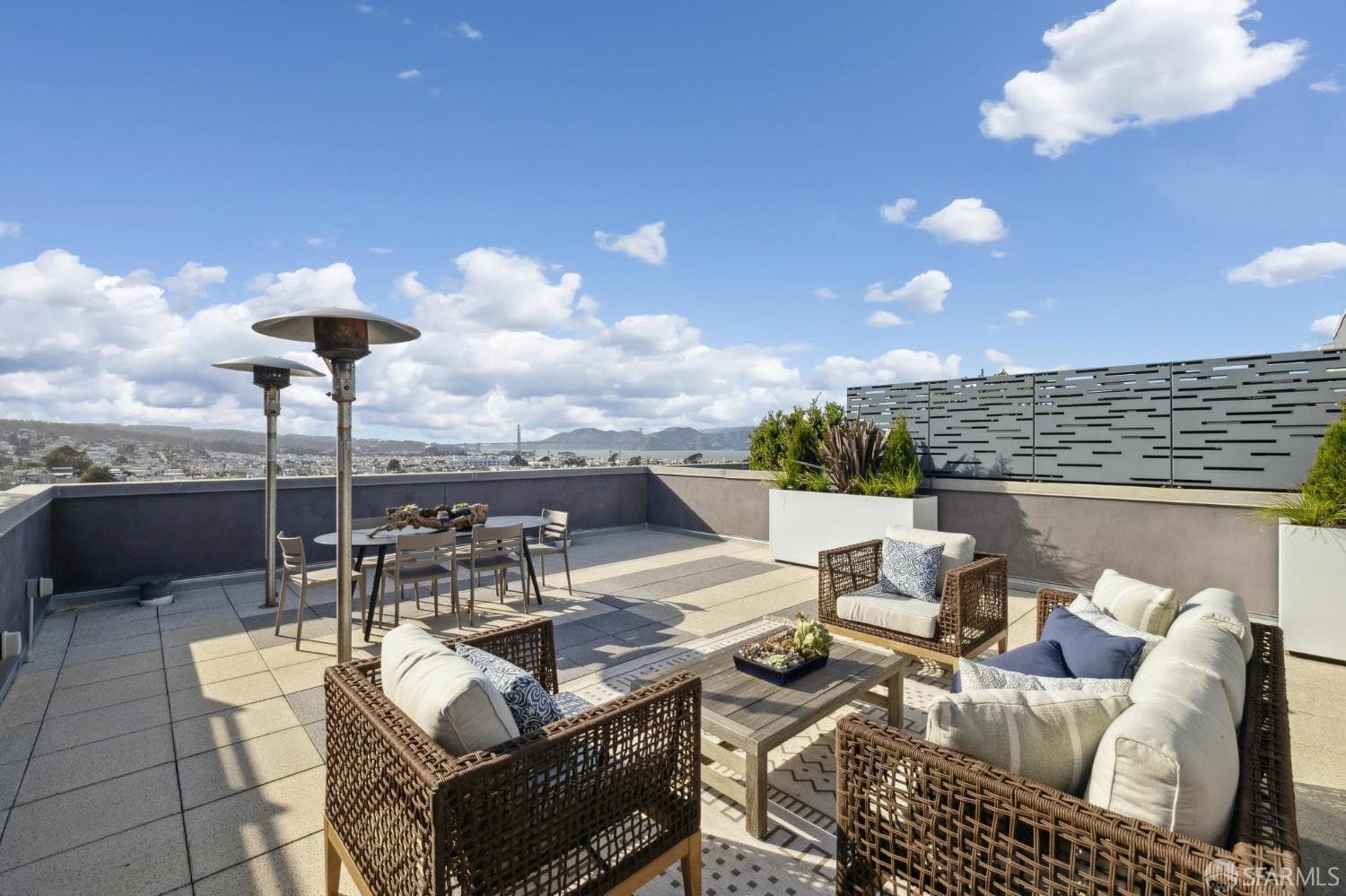 1501 Filbert St #PH 7G, San Francisco