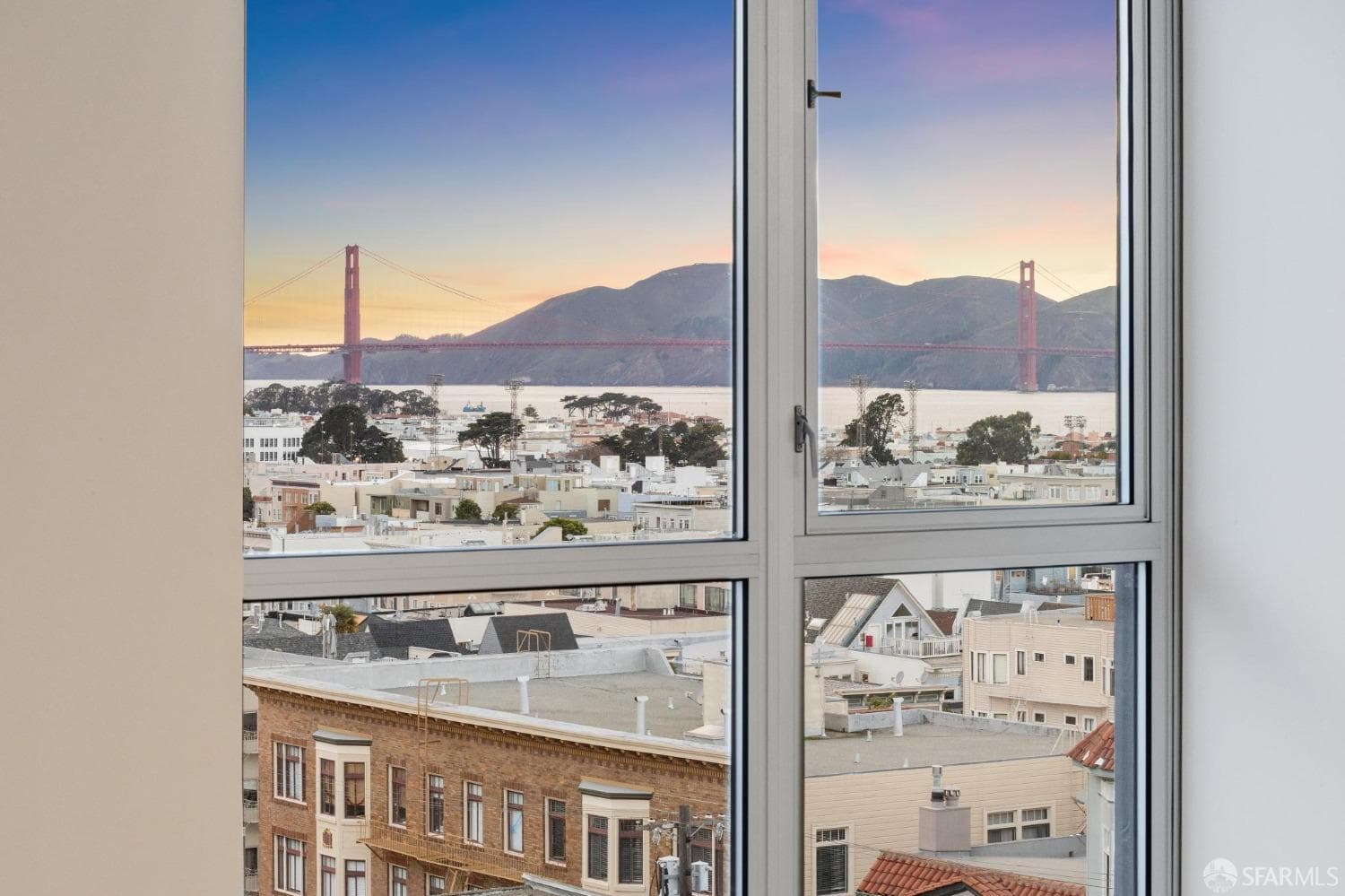 1501 Filbert St #PH 7G, San Francisco