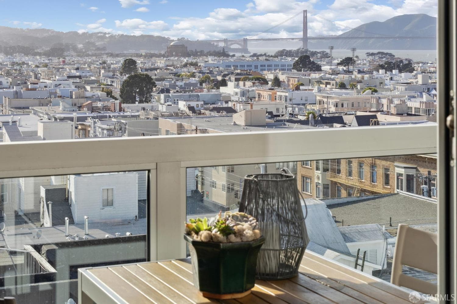 1501 Filbert St #PH 7G, San Francisco