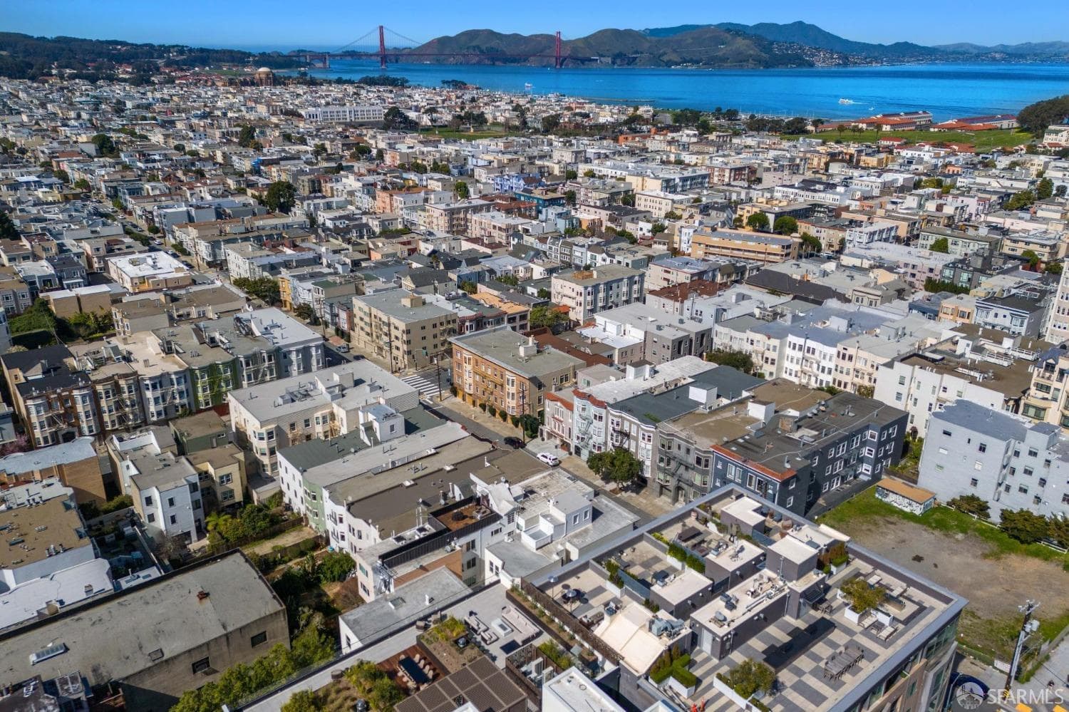 1501 Filbert St #PH 7G, San Francisco