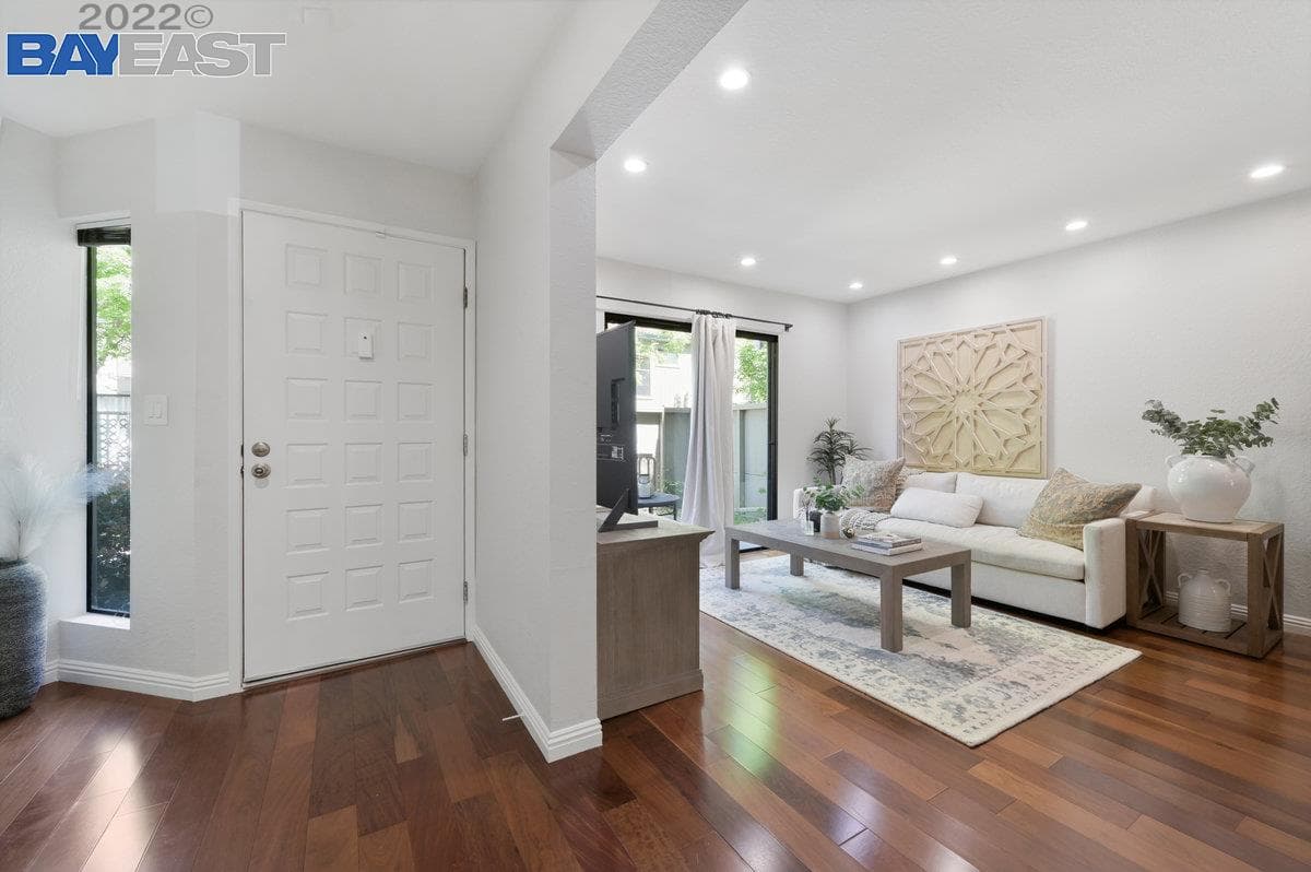 1670 Parkside Dr #8, Walnut Creek