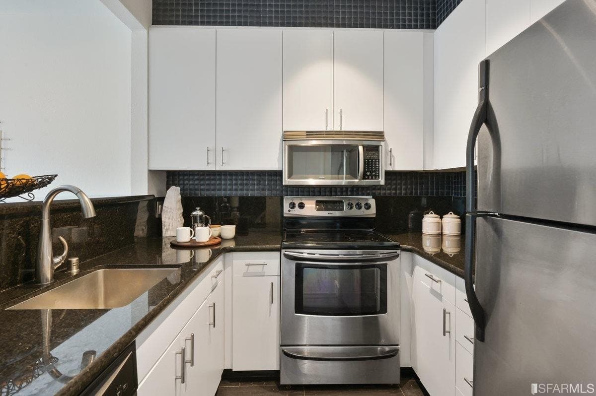 180 7th St #205, San Francisco