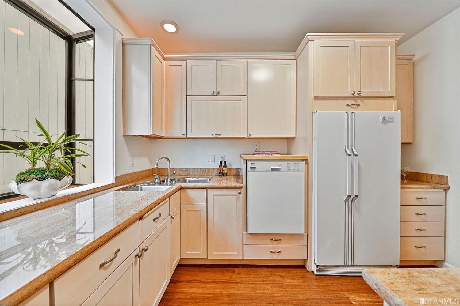 1855 Sacramento St #12, San Francisco