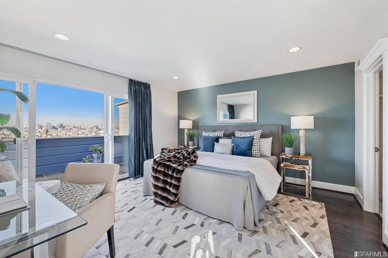 215 Montcalm St, San Francisco