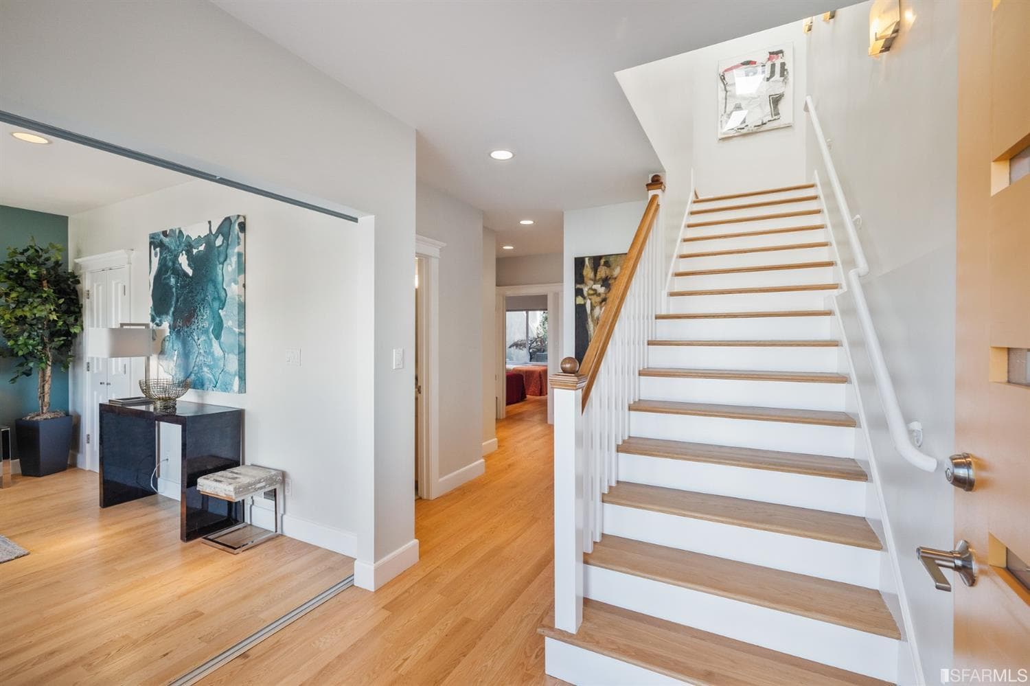 215 Montcalm St, San Francisco