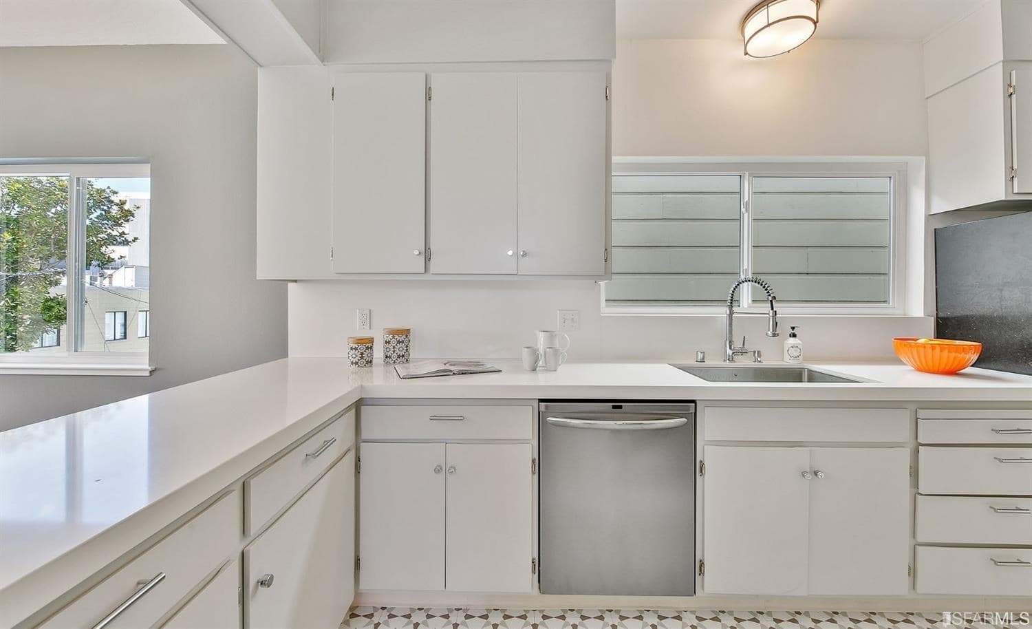 27 Parker Ave, San Francisco