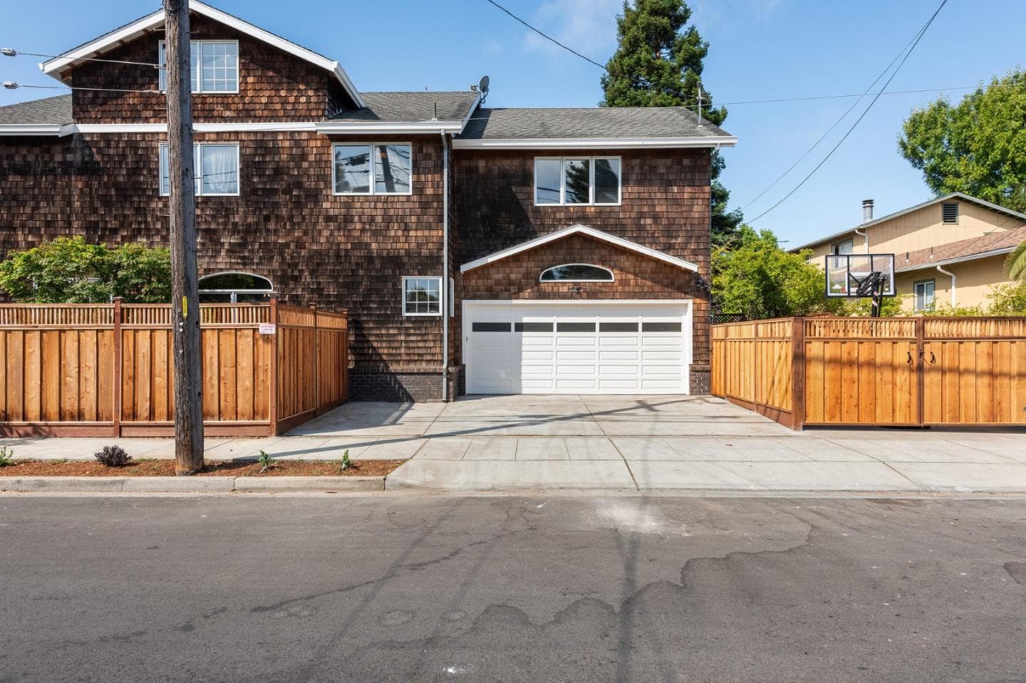 300 Bayswater Ave, Burlingame