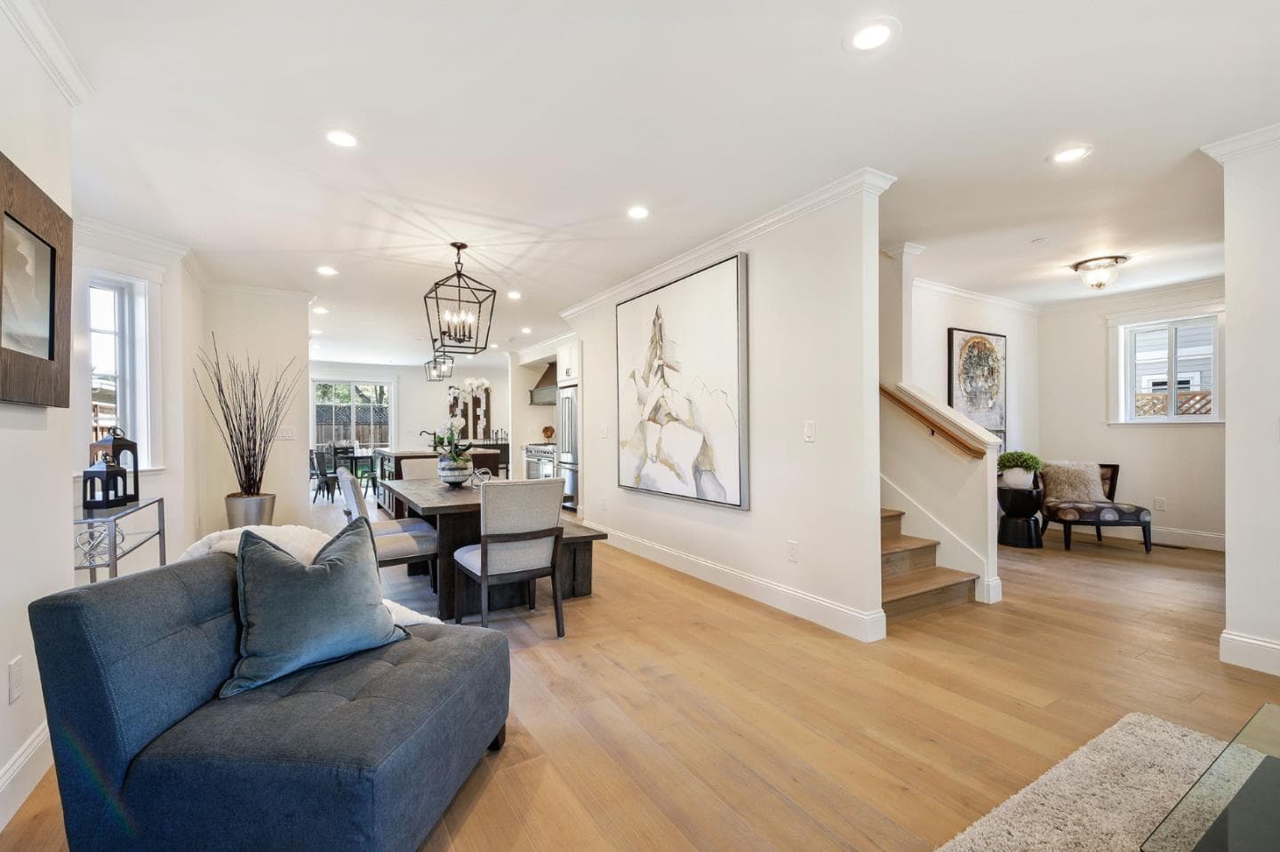 305 Burlingame Ave, Burlingame