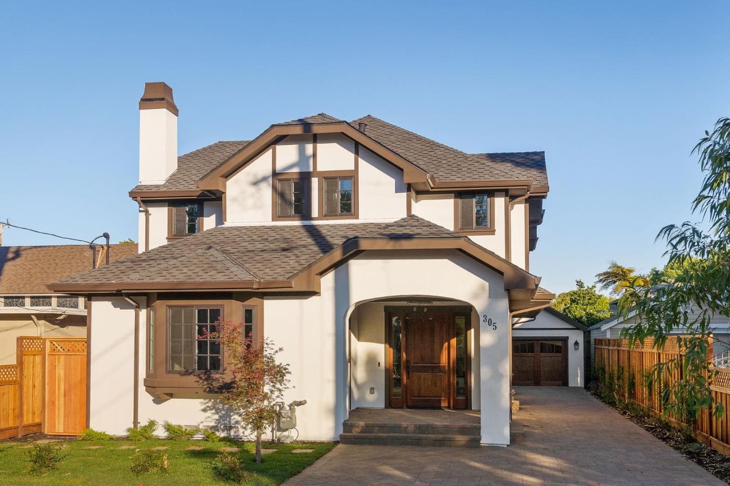 305 Burlingame Ave, Burlingame