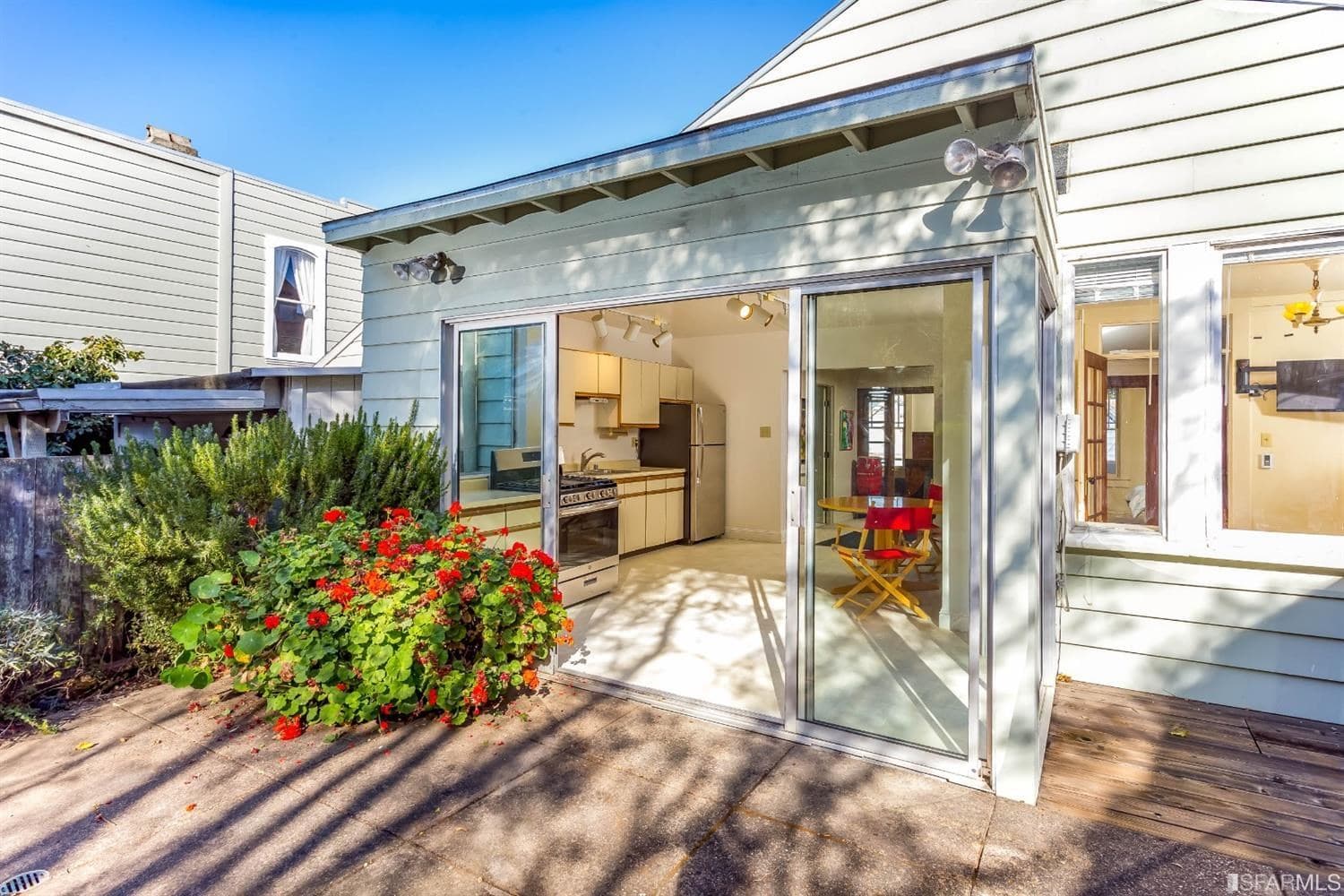 323 Montcalm St, San Francisco