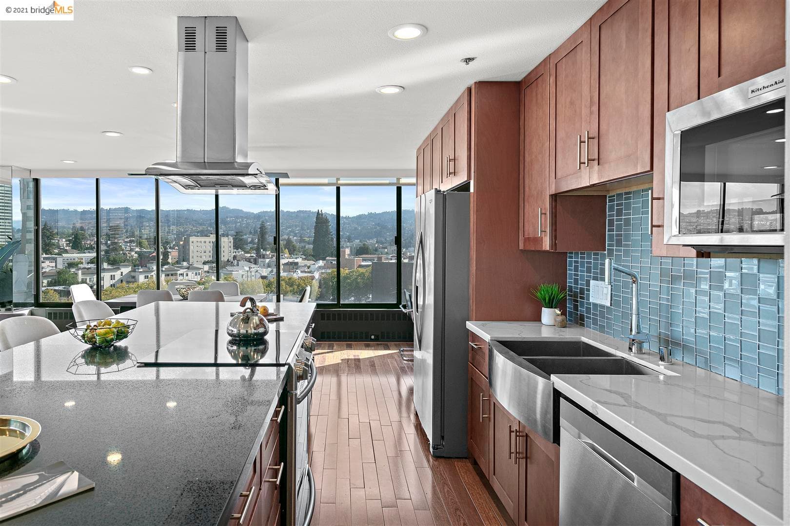565 Bellevue Ave #806, Oakland