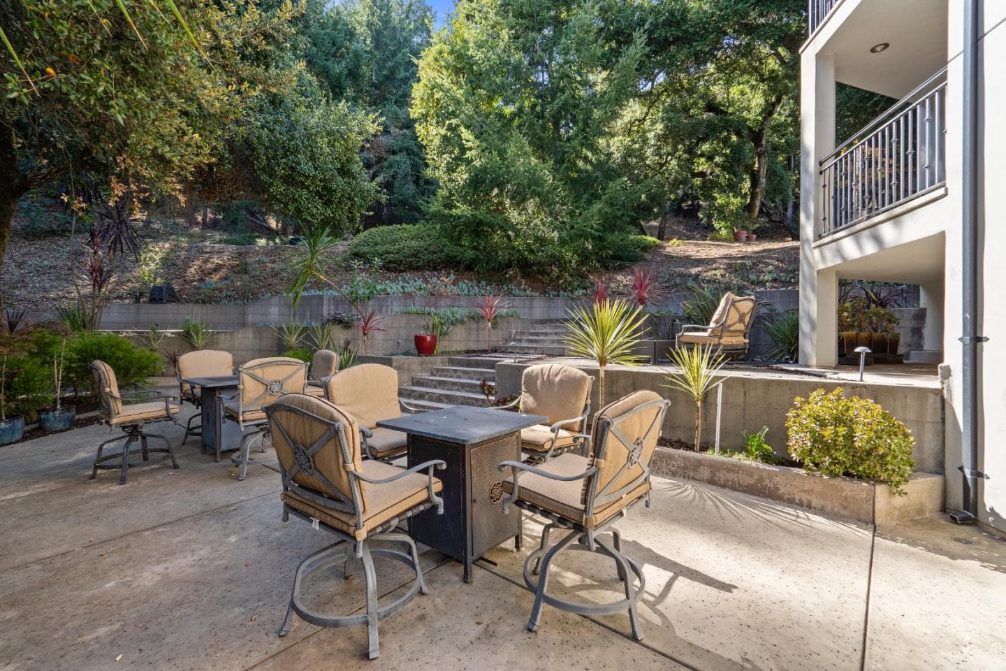5933 Alpine Rd, Portola Valley