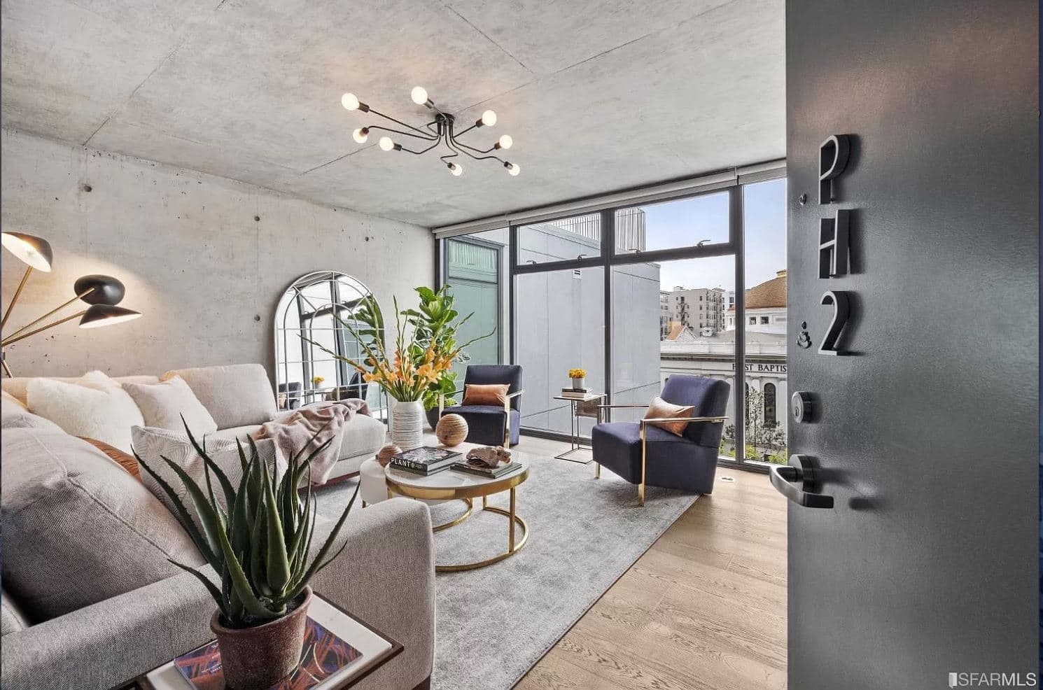 Tall ceilings, hardwood flooring, and an interior design that stands as an ode to industrialization work together to create a modern, breathable atmosphere. 