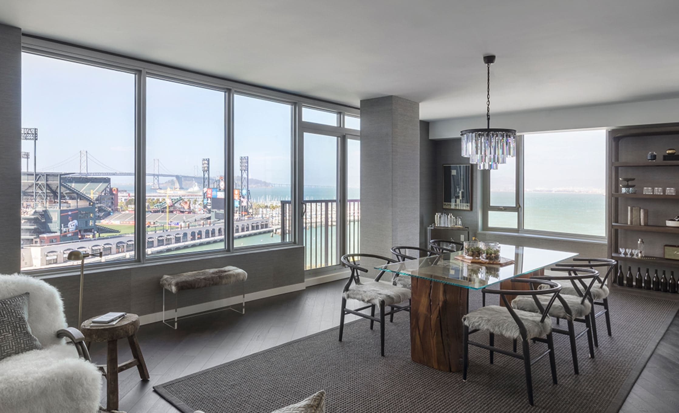 Depending on the unit, residences of One Mission Bay have views of the Bay and the City, as well as views of Oracle Park - home of the Giants. 