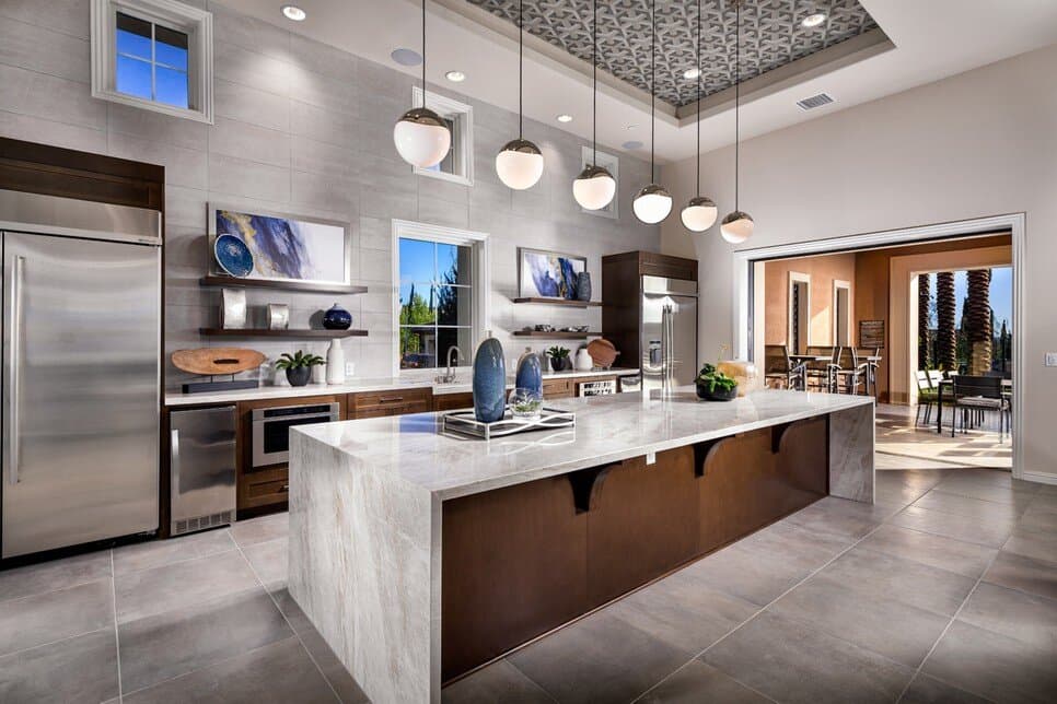 The Canyons at Porter Ranch - Peak Collection