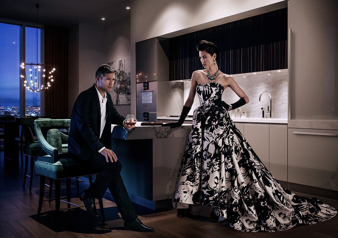 Spacious and modern, the kitchens and living rooms in the Pacific are accented by large windows that illuminate and brighten each room they enclose. 