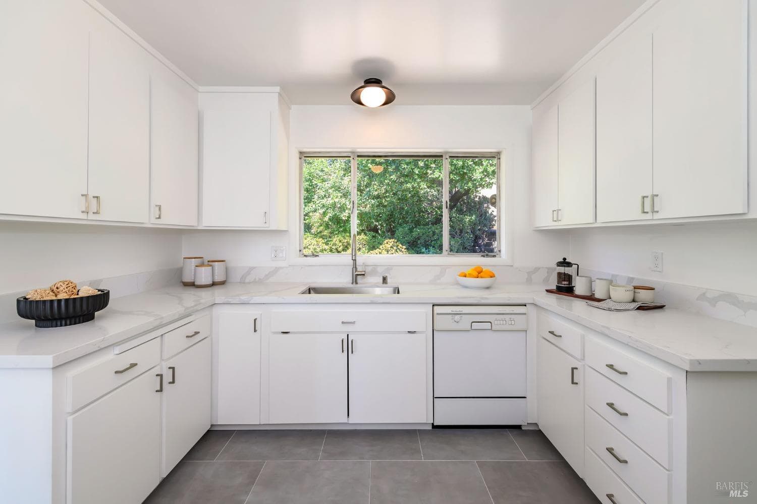 130 Tioga Ln, Greenbrae - Photo 11