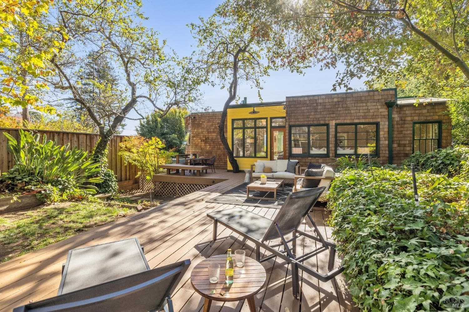 80 Bennit Ave, San Anselmo - Photo 1