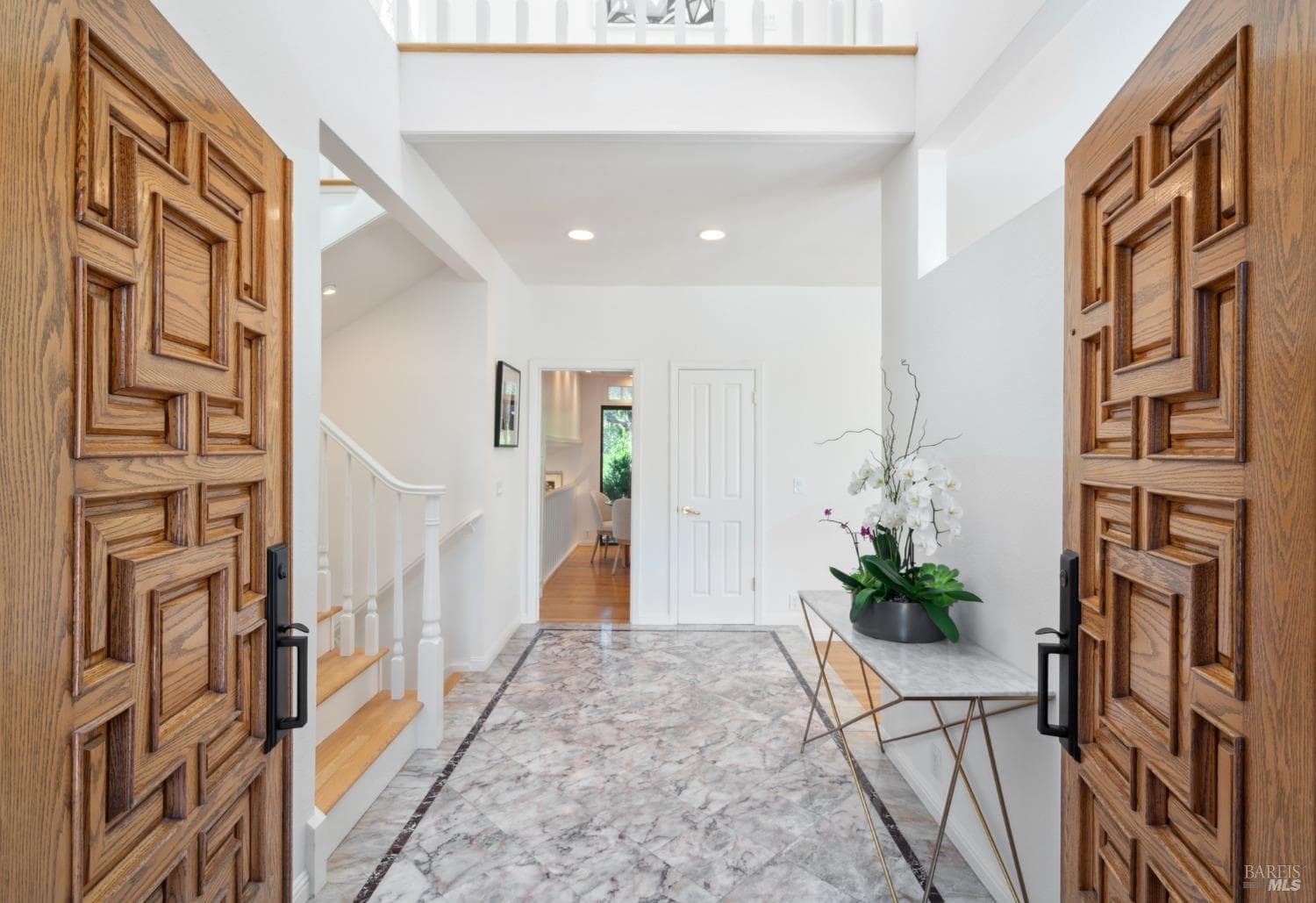 68 Upper Oak Dr, San Rafael - Photo 2