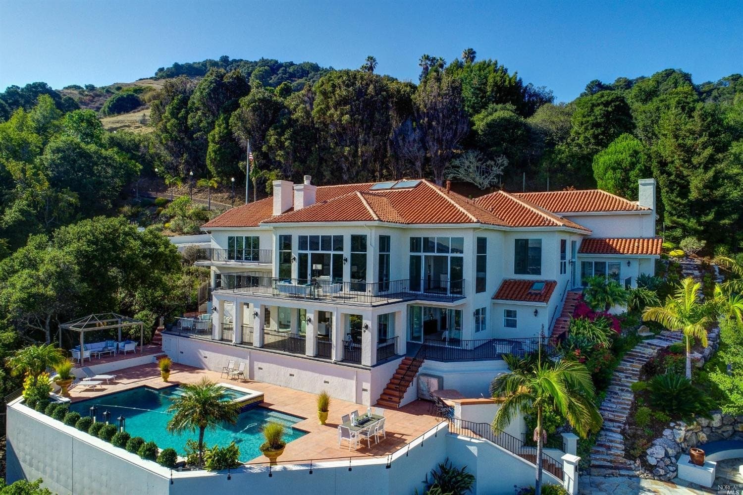 296 Margarita Dr, San Rafael - Photo 1