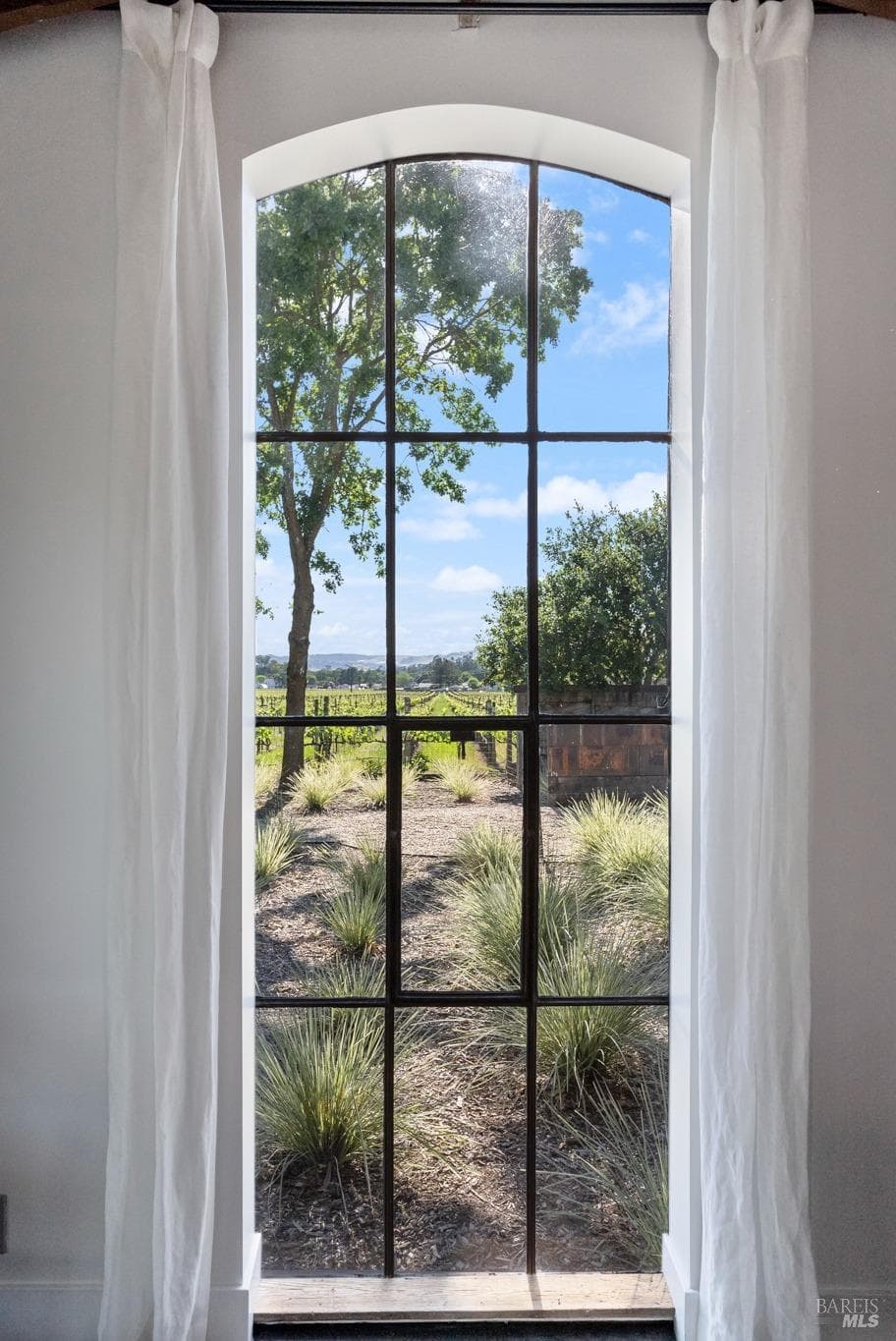 2569 Napa Rd, Sonoma - Photo 14