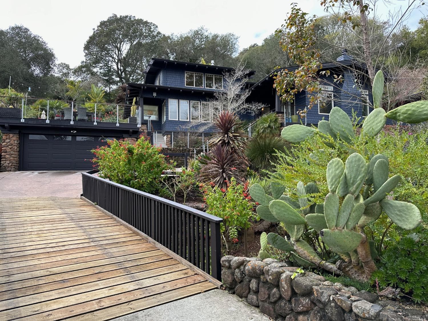 9 Hollyhock Ct, Mill Valley - Photo 1