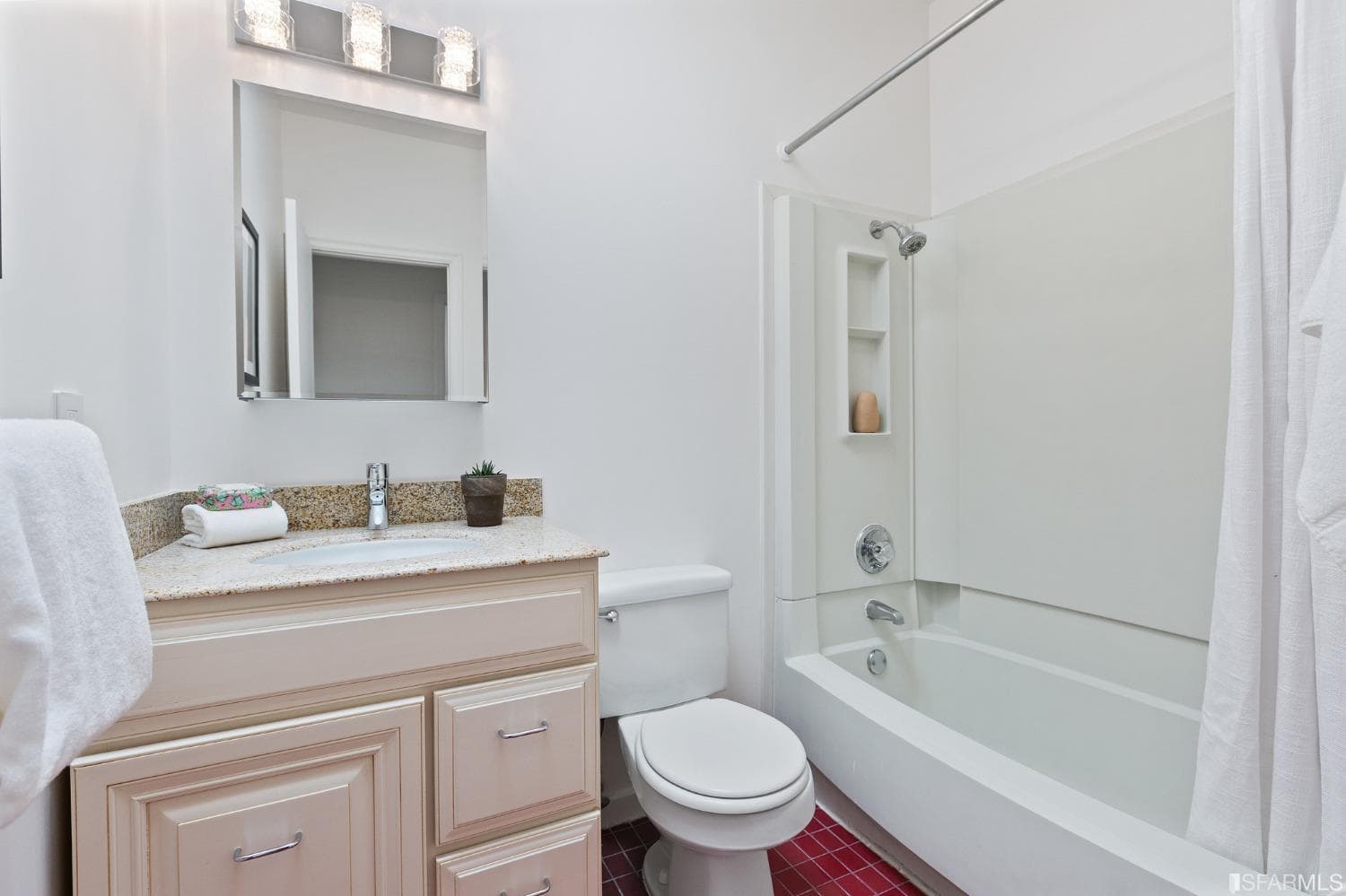 1325 Divisadero St #301, San Francisco