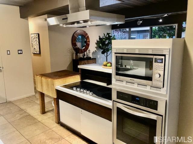 2931 Frontera Way, Burlingame