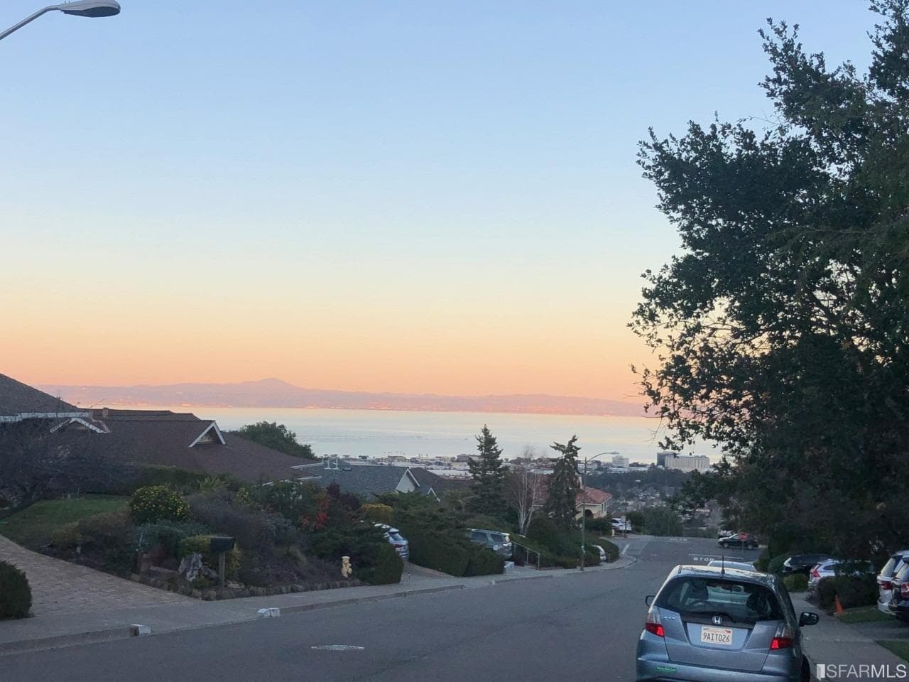2931 Frontera Way, Burlingame