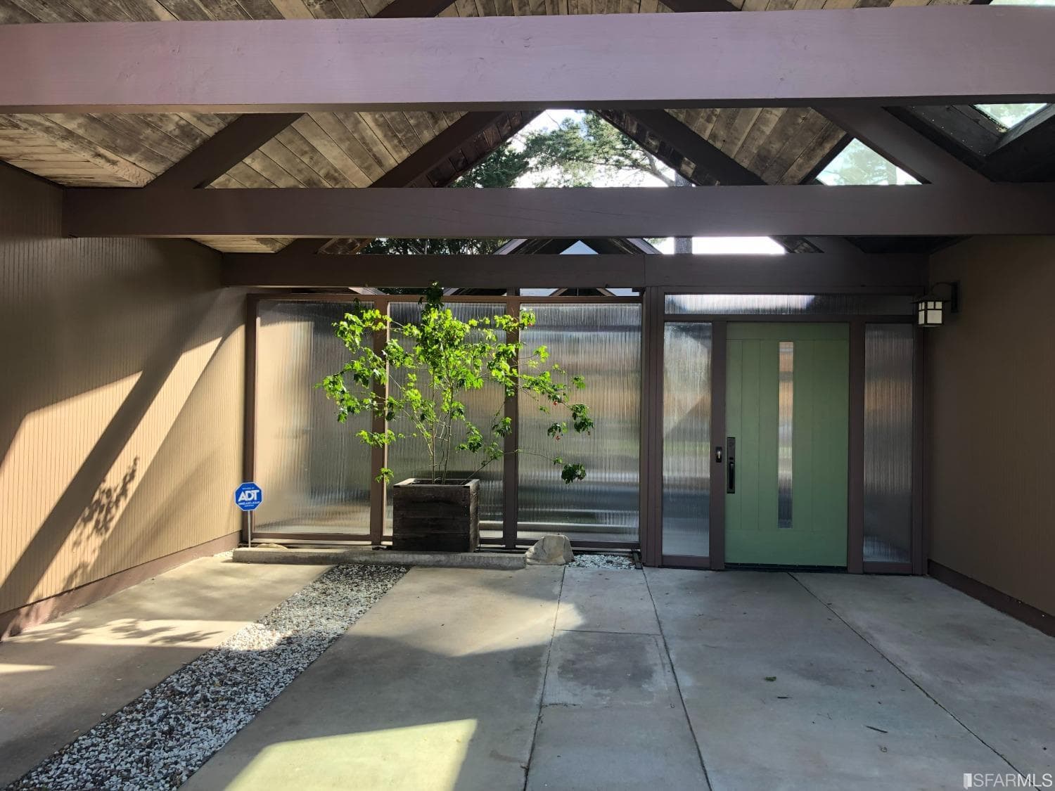 2931 Frontera Way, Burlingame