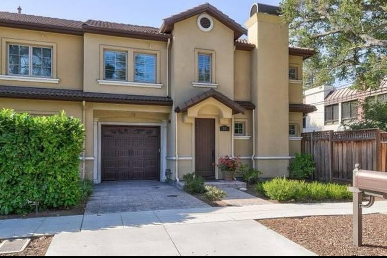 32 Lyell St, Los Altos