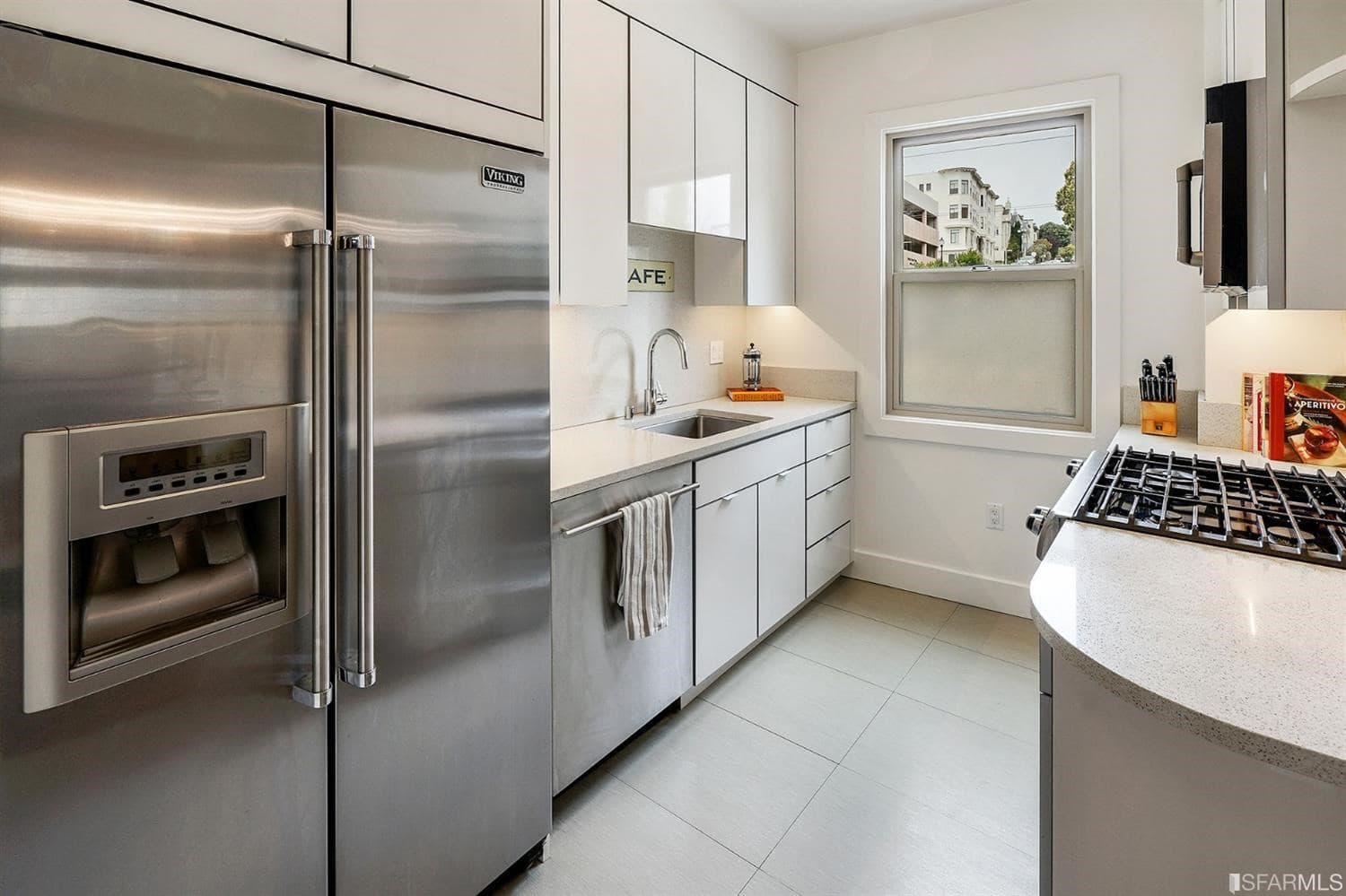 8 Jordan Ave #2, San Francisco