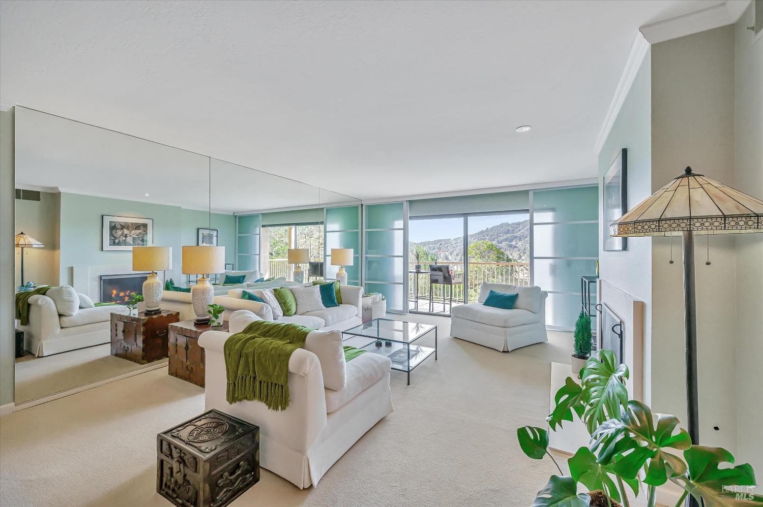 565 Via Casitas #15, Greenbrae - Photo 2