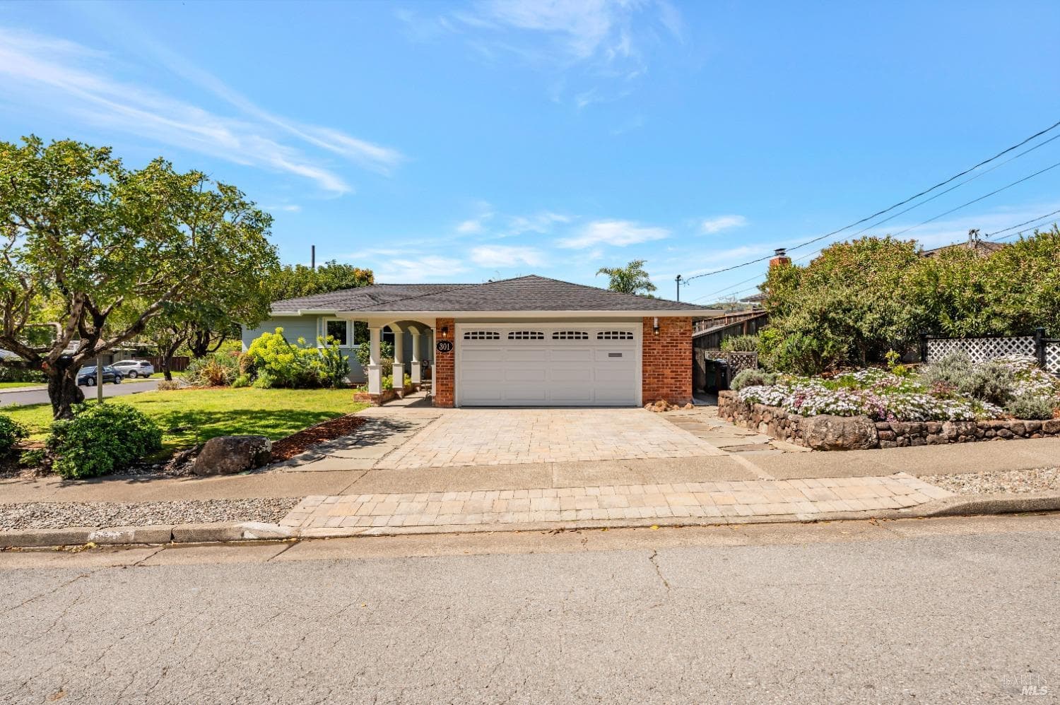 301 Orange Blossom Ln, San Rafael - Photo 1