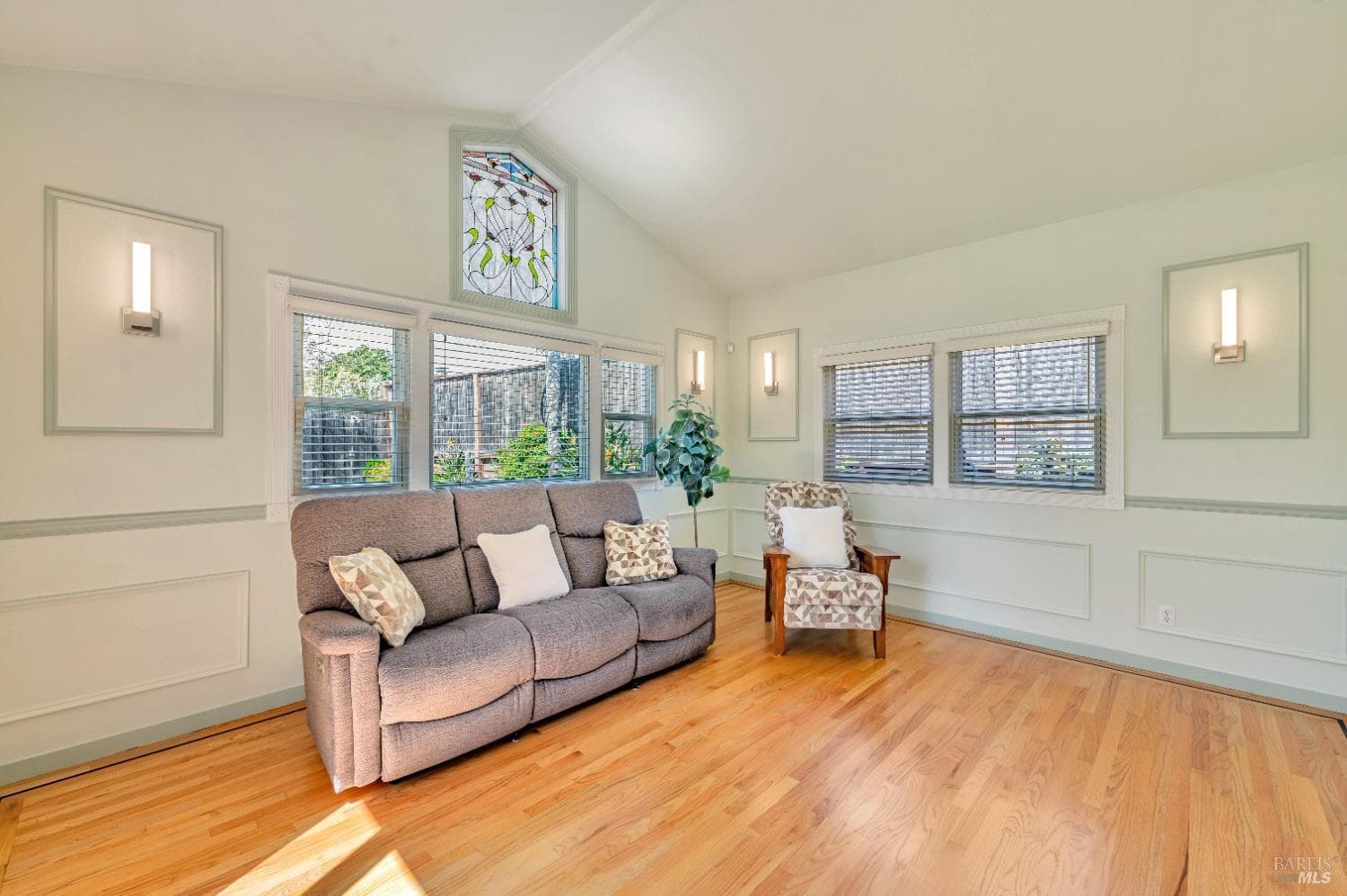 301 Orange Blossom Ln, San Rafael - Photo 12