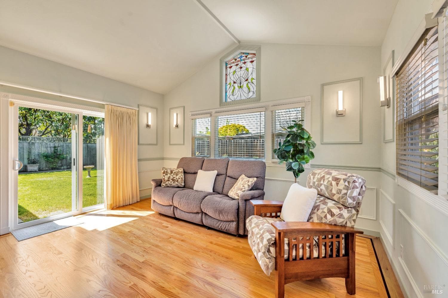 301 Orange Blossom Ln, San Rafael - Photo 13