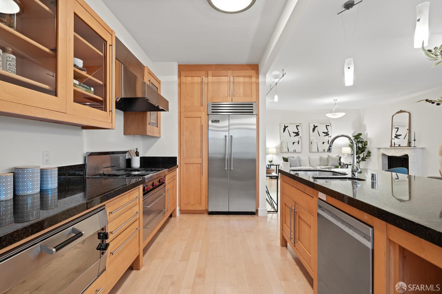801 Wisconsin St - Photo 28