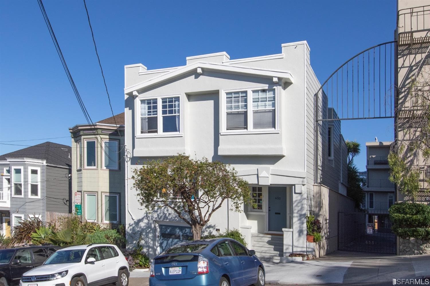 653 Kansas St - Photo 16
