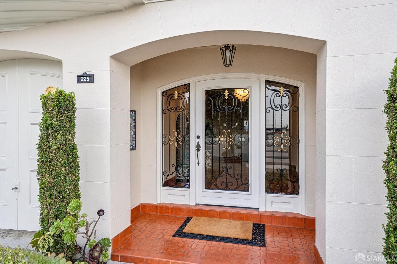 225 Marina Blvd - Photo 3