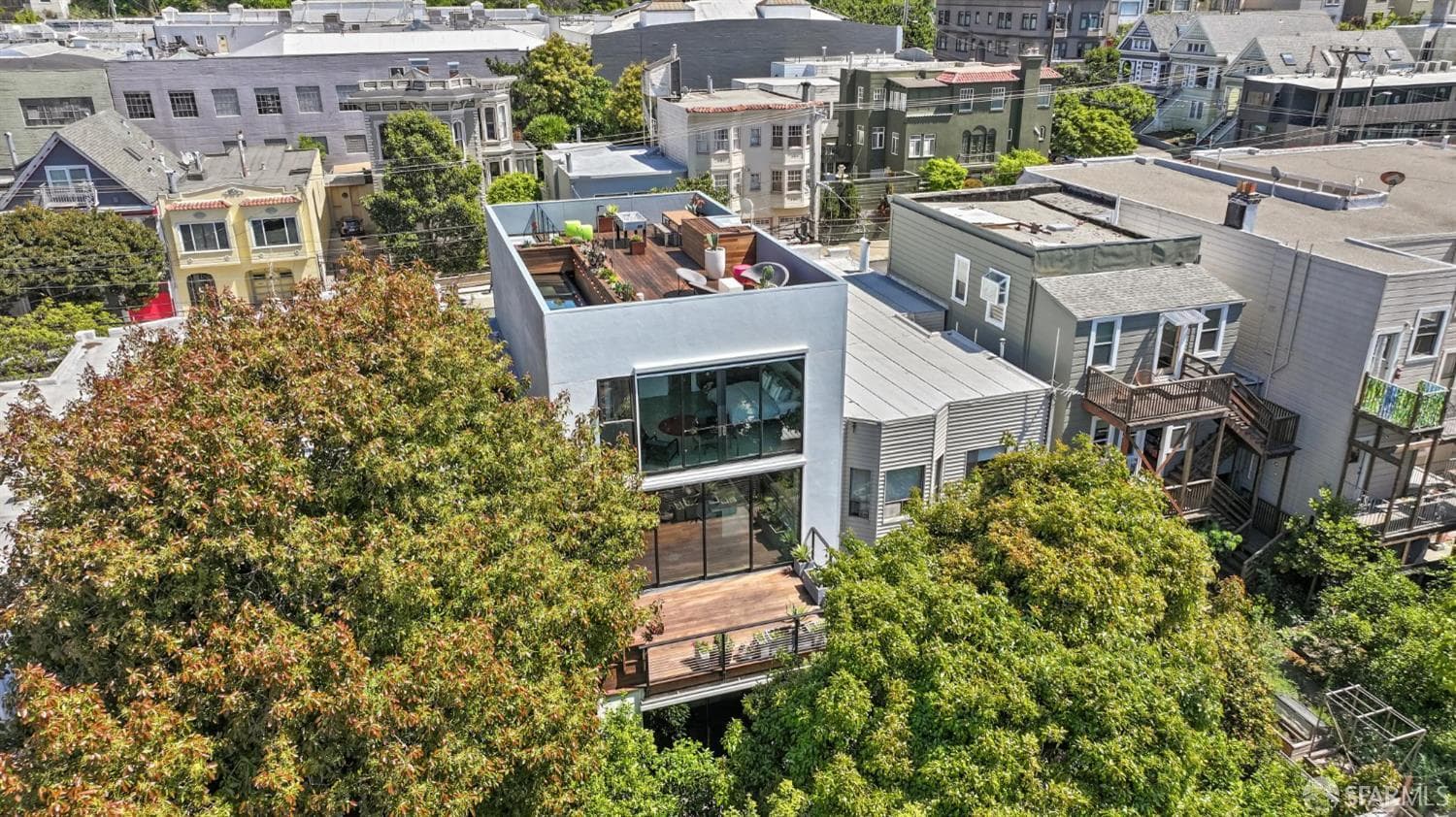 662 Hampshire St - Photo 3