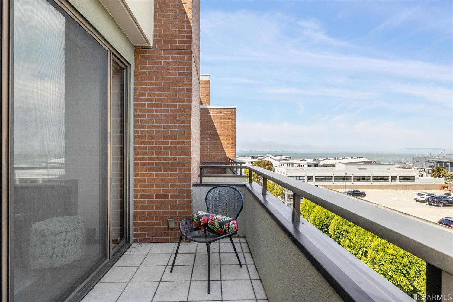 Depending on the residence, certain balconies or private terraces will have views of the bay or bay bridge. The structure also has a rooftop terrace with panoramic views. 